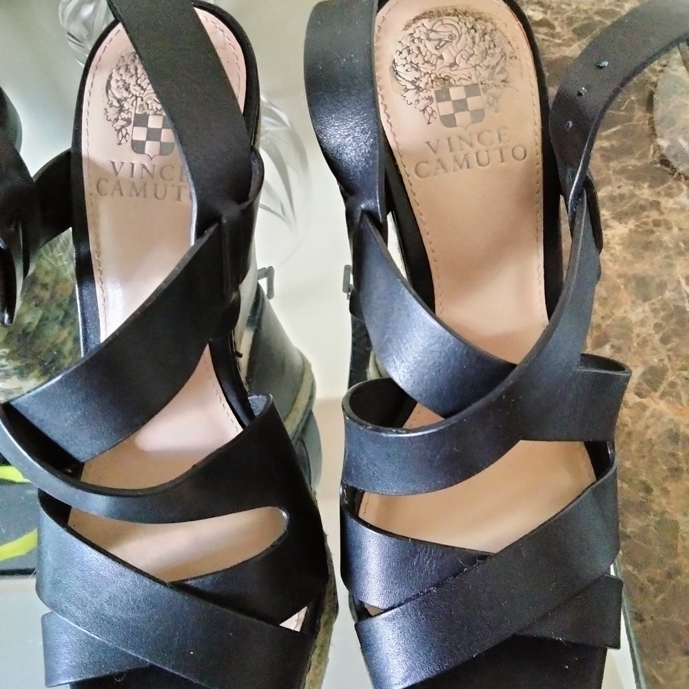 Vince Camuto Black Women's Strappy Sandals